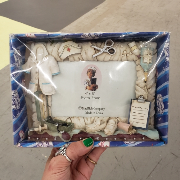 ‼️SOLD‼️ - Picture 4 of 8